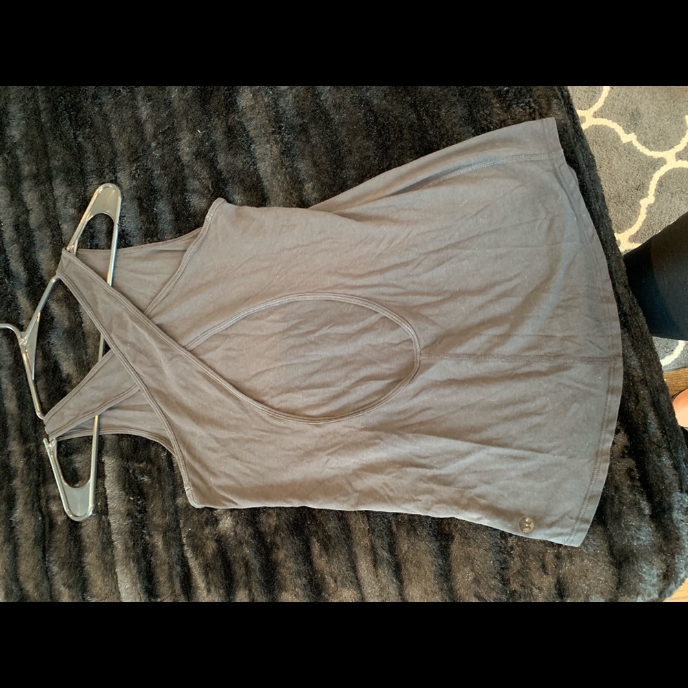Lululemon criss criss tank top